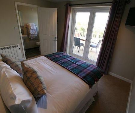 The Fox & Hounds Otel Swindon Dış mekan fotoğraf